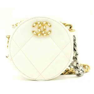 CHANEL Matelasse Round Chain Shoulder Bag White